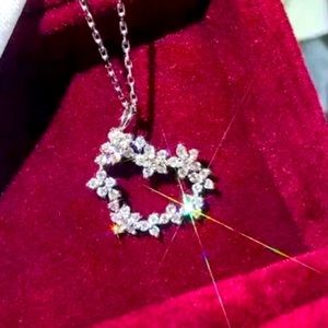 - - ❤️ Heart of Flowers in White Sapphire